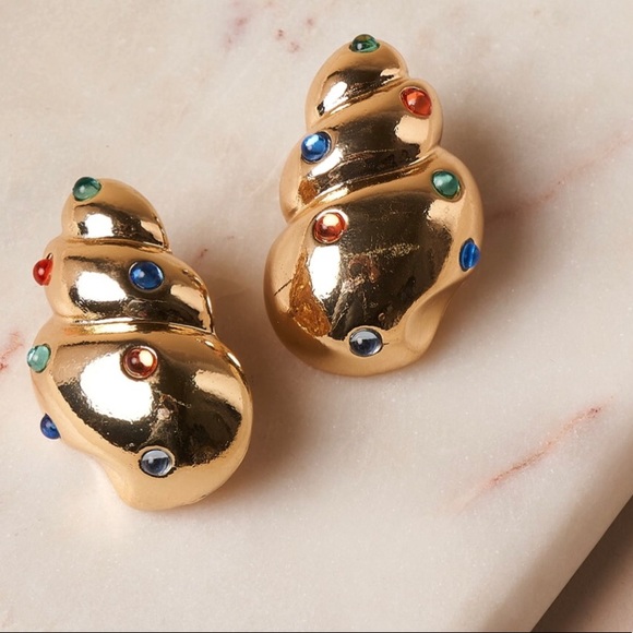 Groovy BIG 80’s Inspired Conch Shell Gem Earrings - Picture 8 of 8
